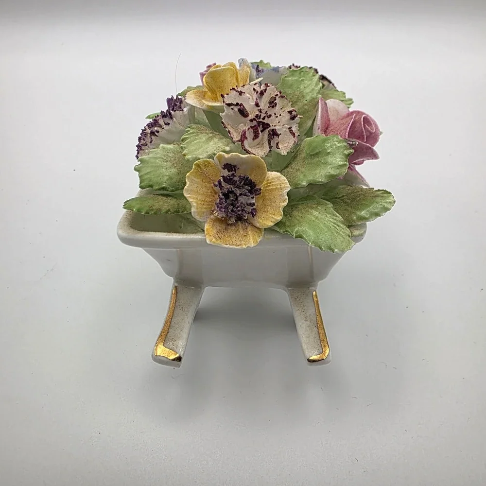Royal‎ Adderley Floral Bone China Wheelbarrow Figurine Made in England Vintage